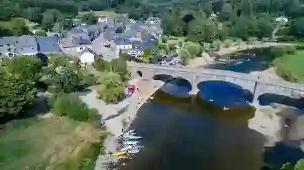 Kayak sur la Semois : vue depuis Vresse-sur-Semois