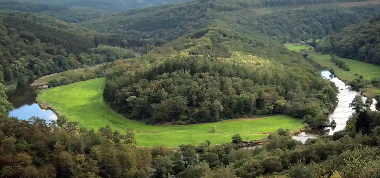 Tombeau du Géant : un méandre classé patrimoine exceptionnel de Wallonie