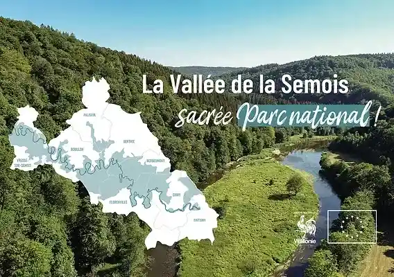 Vue aérienne des méandres de la Semois dans le Parc national de la Vallée de la Semois – Wallonie